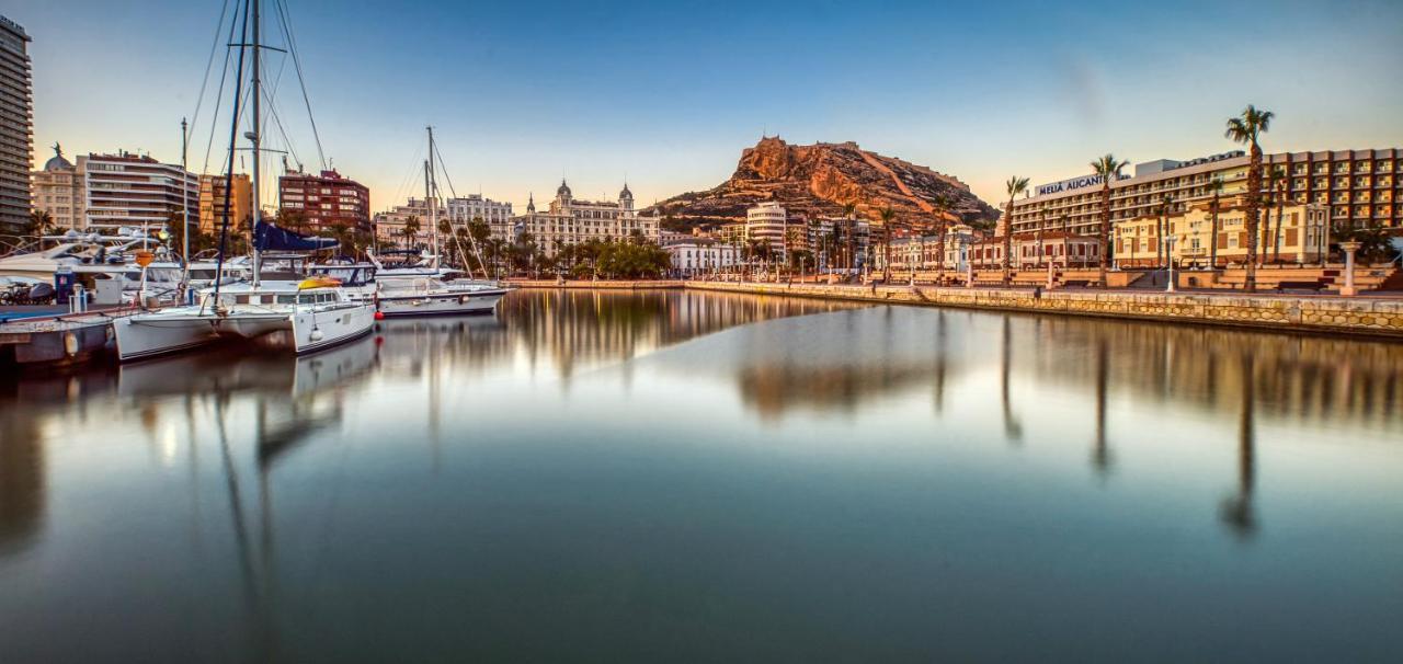 ibis budget Alicante Eksteriør billede