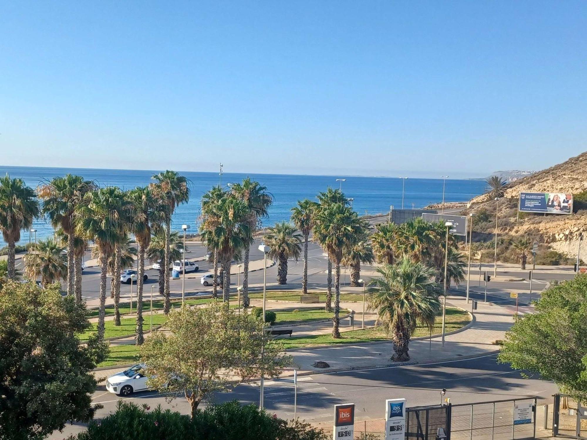 ibis budget Alicante Eksteriør billede